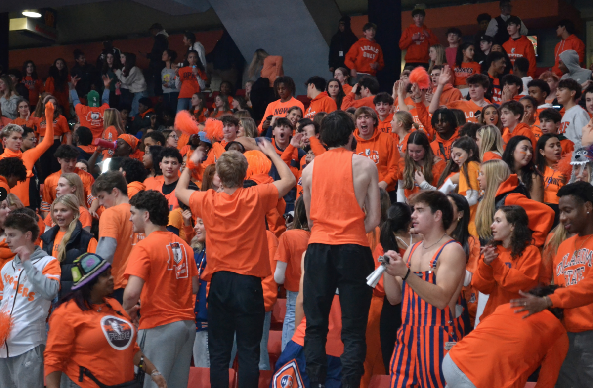 Huskies hyping up the student section