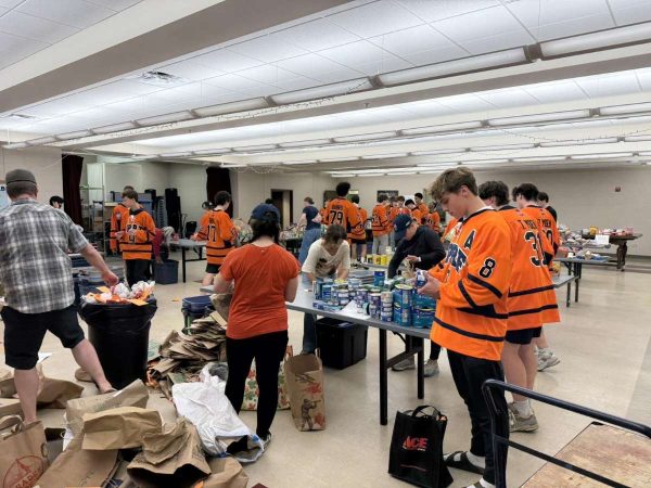The OPRF hockey club at Beyond Hunger 