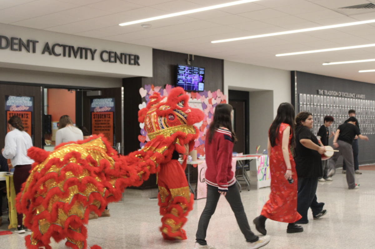 OPRF’s PALS and Chinese Club celebrate the Lunar New Year with a dragon dance